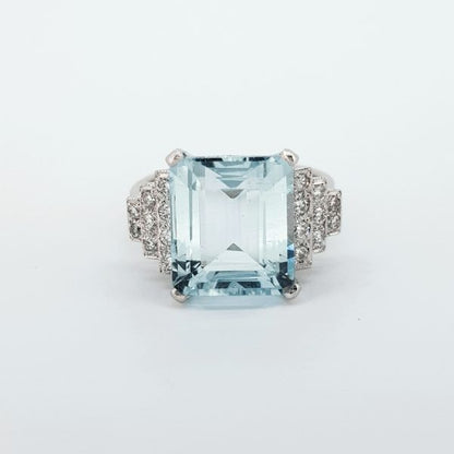 Art Deco Style 5.50ct Aquamarine and Diamond Dress Ring in Platinum