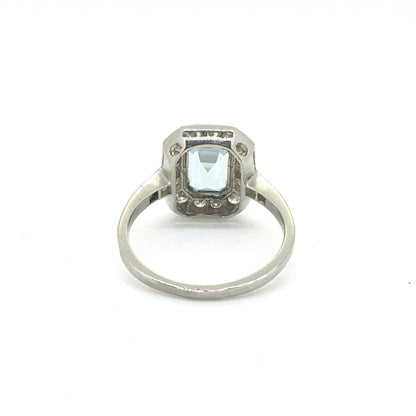Modern 1.40ct Aquamarine and Diamond Tablet Ring