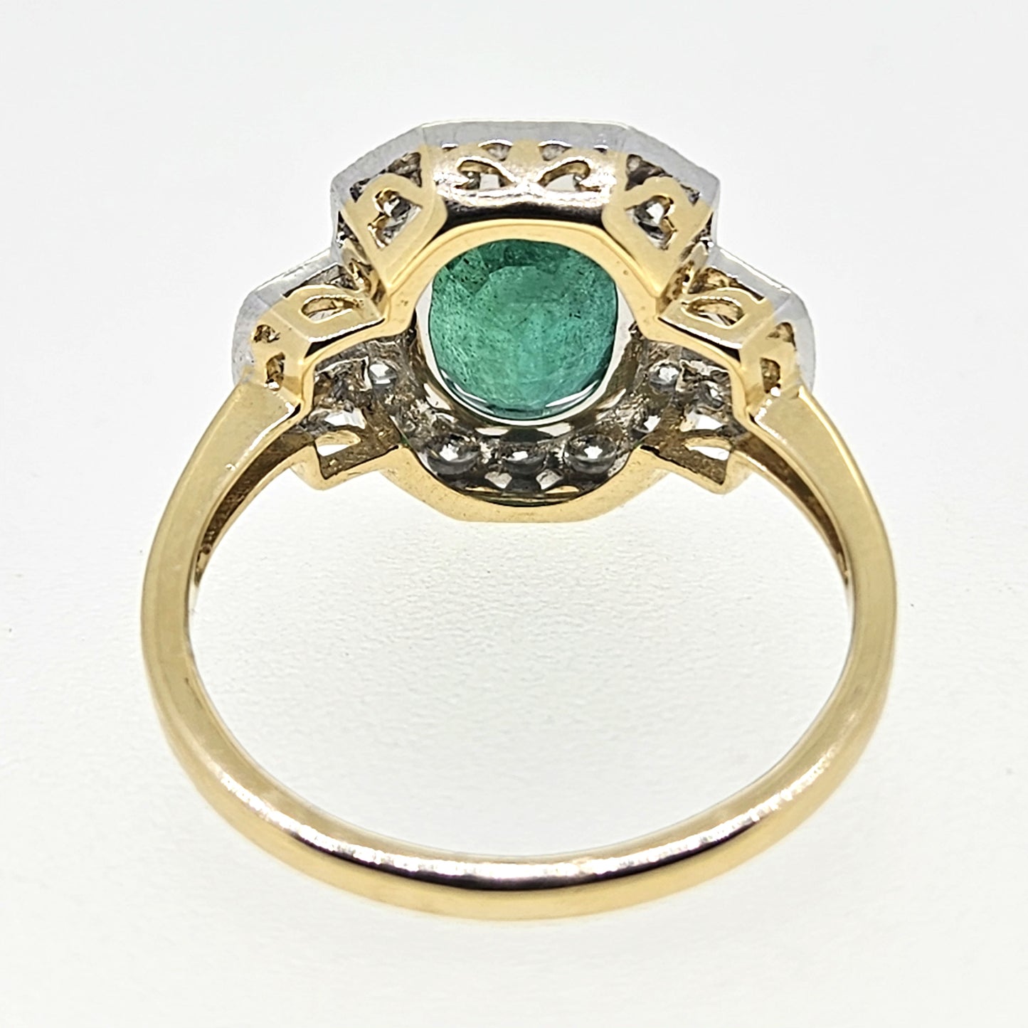 Emerald and Diamond Cluster Ring E2.20 D.72
