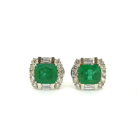 Fine pair of 3.79ct Emerald Cluster Earrings with Brilliant and Baguette Diamonds