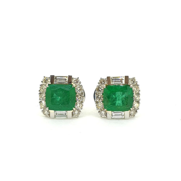 Fine pair of 3.79ct Emerald Cluster Earrings with Brilliant and Baguette Diamonds