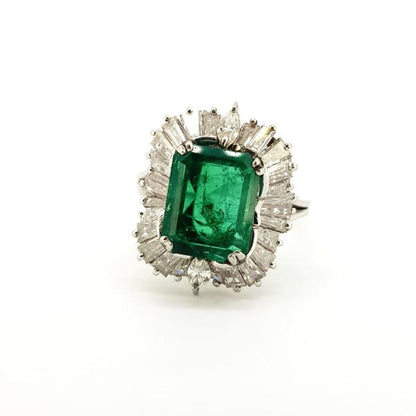 4ct Emerald and Diamond Cluster Ballerina Ring in Platinum