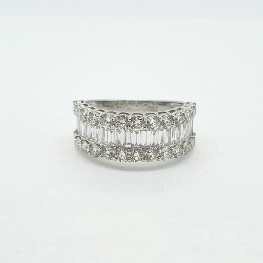 Baguette and Brilliant Diamond Dress Ring, 2.15 carats