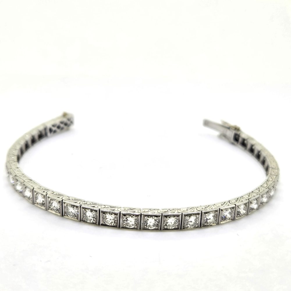 Art Deco 7.60ct Diamond Line Bracelet in White Gold