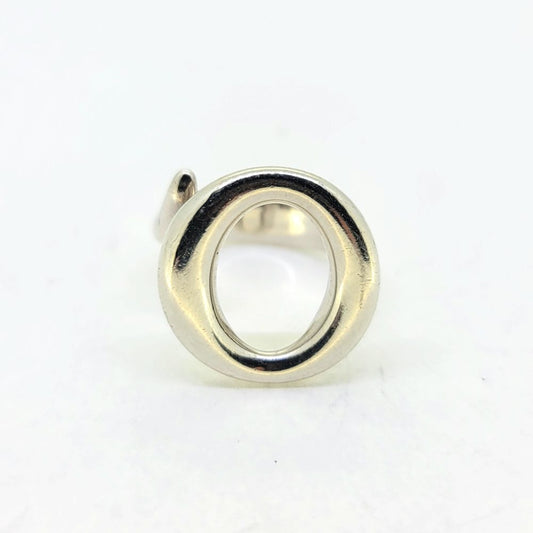 Vintage Tiffany and Co Silver Sevillana Ring by Elsa Peretti, 925 silver ring from the Sevillana Collection by Elsa Peretti for Tiffany & Co. Hallmarked 2004