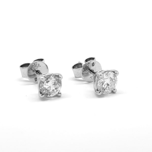 1.01ct Diamond Stud Earrings in 18ct White Gold