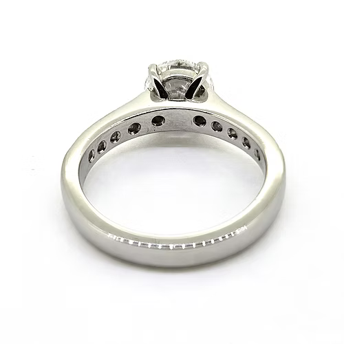 1.53ct Diamond Solitaire Engagement Ring with Diamond Shoulders