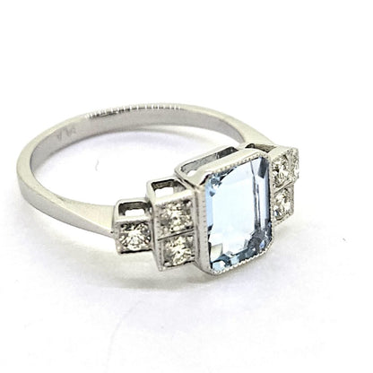 1.50ct Aquamarine and Diamond Engagement Ring in Platinum