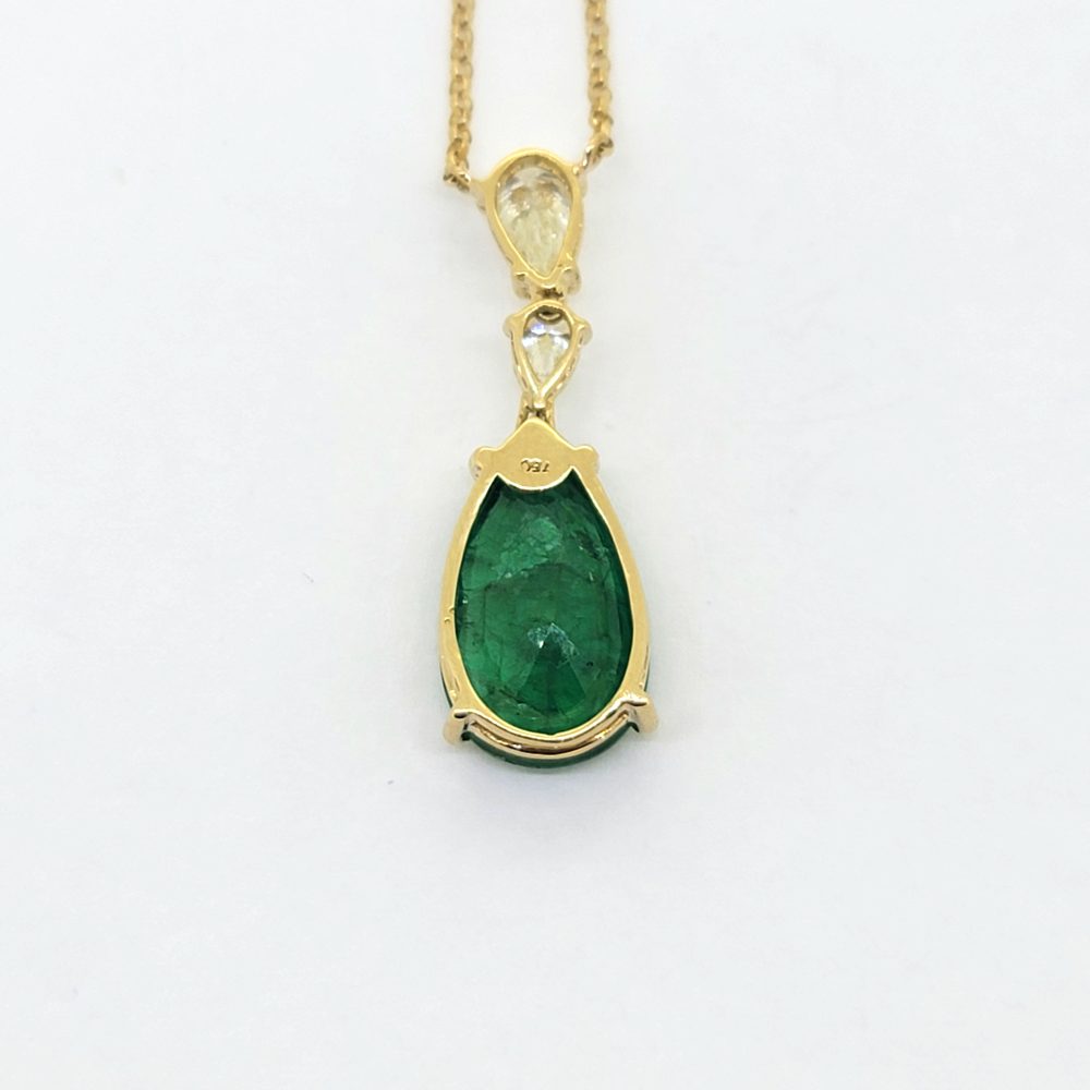8ct Pear Cut Emerald and Diamond Drop Pendant Necklace