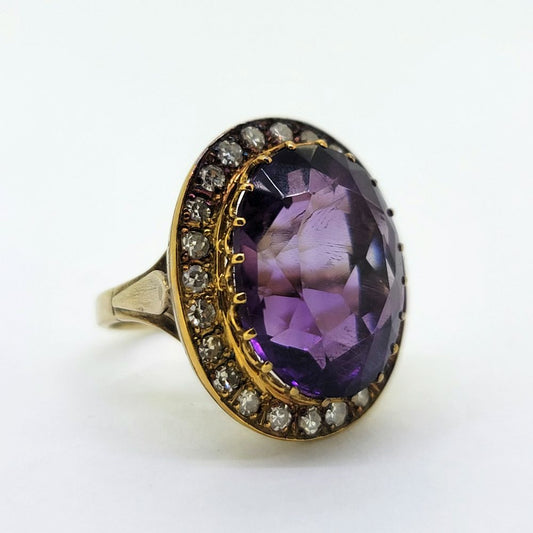 Oval Amethyst and Diamond Cluster Ring in Yellow Gold