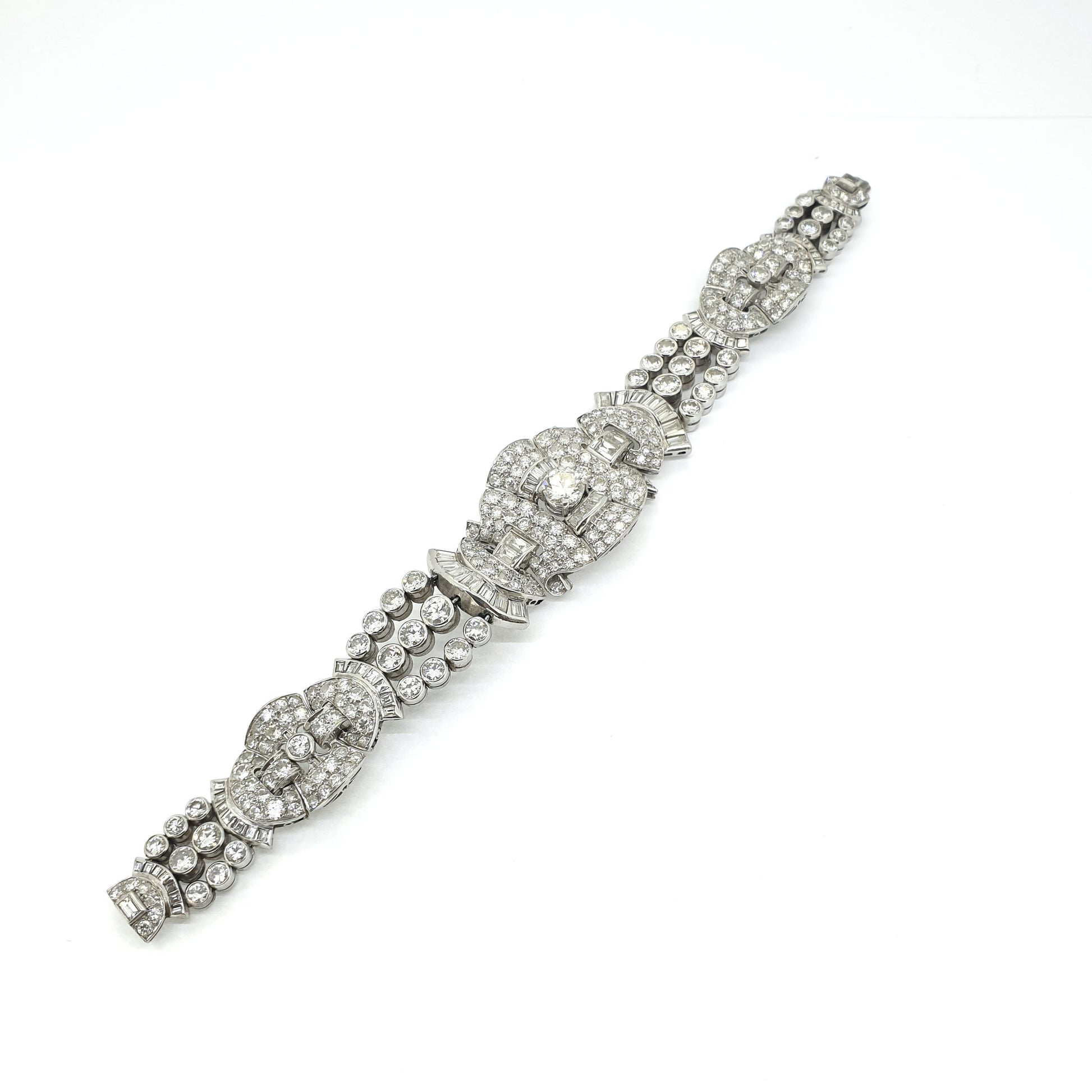 Art Deco Diamond Bracelet 14 carats