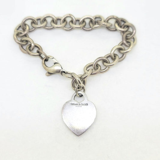 Vintage Tiffany and Co Heart Tag Charm Silver Bracelet, classic and timeless silver bracelet with the iconic heart charm tag, by Tiffany & Co
