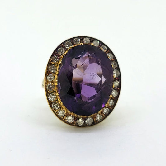 Oval Amethyst and Diamond Cluster Ring in Yellow Gold