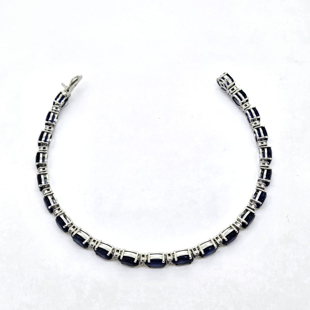 Oval Sapphire and Diamond Line Bracelet, 23.01 carats