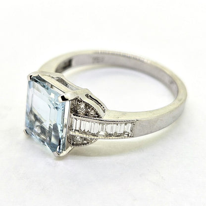 Contemporary Aquamarine and Diamond Engagement Ring in White Gold