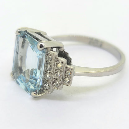 Aquamarine And diamond Cluster Ring A4.50 D.35 Platinum