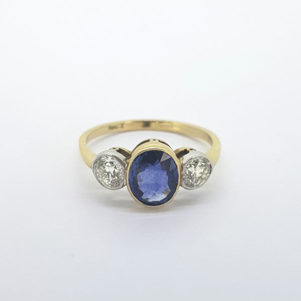 Sapphire and Diamond Three Stone Ring in 18ct Yellow Gold, 1.26 carats