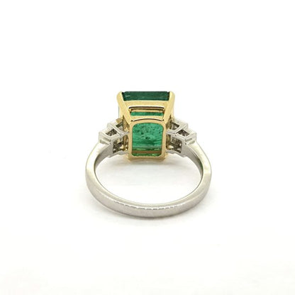 5.74ct Emerald and Diamond Dress Ring