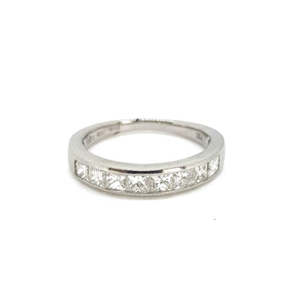 Princess cut Diamond Half Eternity Ring in Platinum, 1.00 carat total