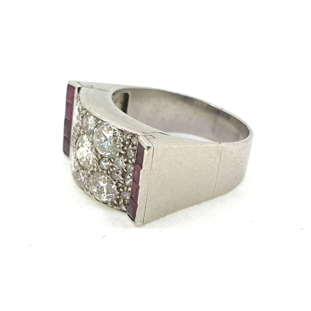Vintage 1940s Retro 1.80ct Diamond and Ruby Tank Ring in Platinum