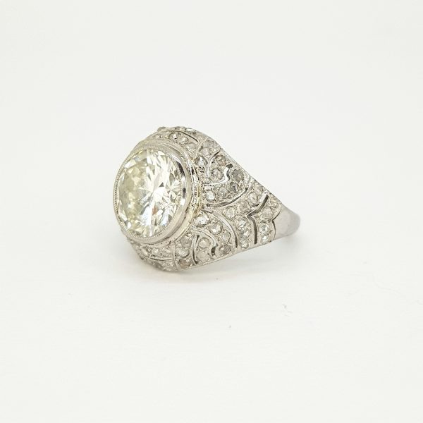 Art Deco French Diamond Cluster Bombe Ring, central collet-set 3.78 carat diamond atop a rose-cut diamond detailed mount set, Ring Size J