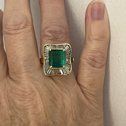 Vintage 4ct Emerald and Baguette Diamond Ballerina Cluster Ring