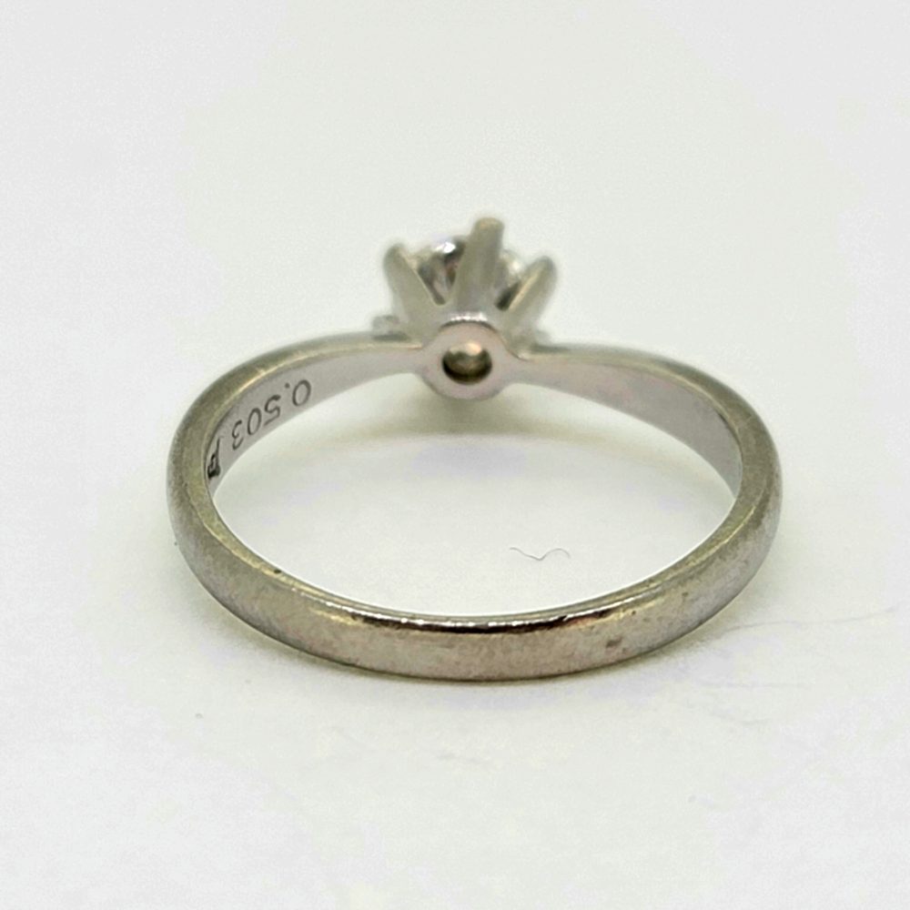 Single Stone 0.50ct Diamond Solitaire Engagement Ring in Platinum