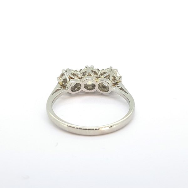 Diamond Three Stone Ring in Platinum, 1.80 carat total, classic diamond trilogy ring, Diamond colour G, Diamond clarity SI1