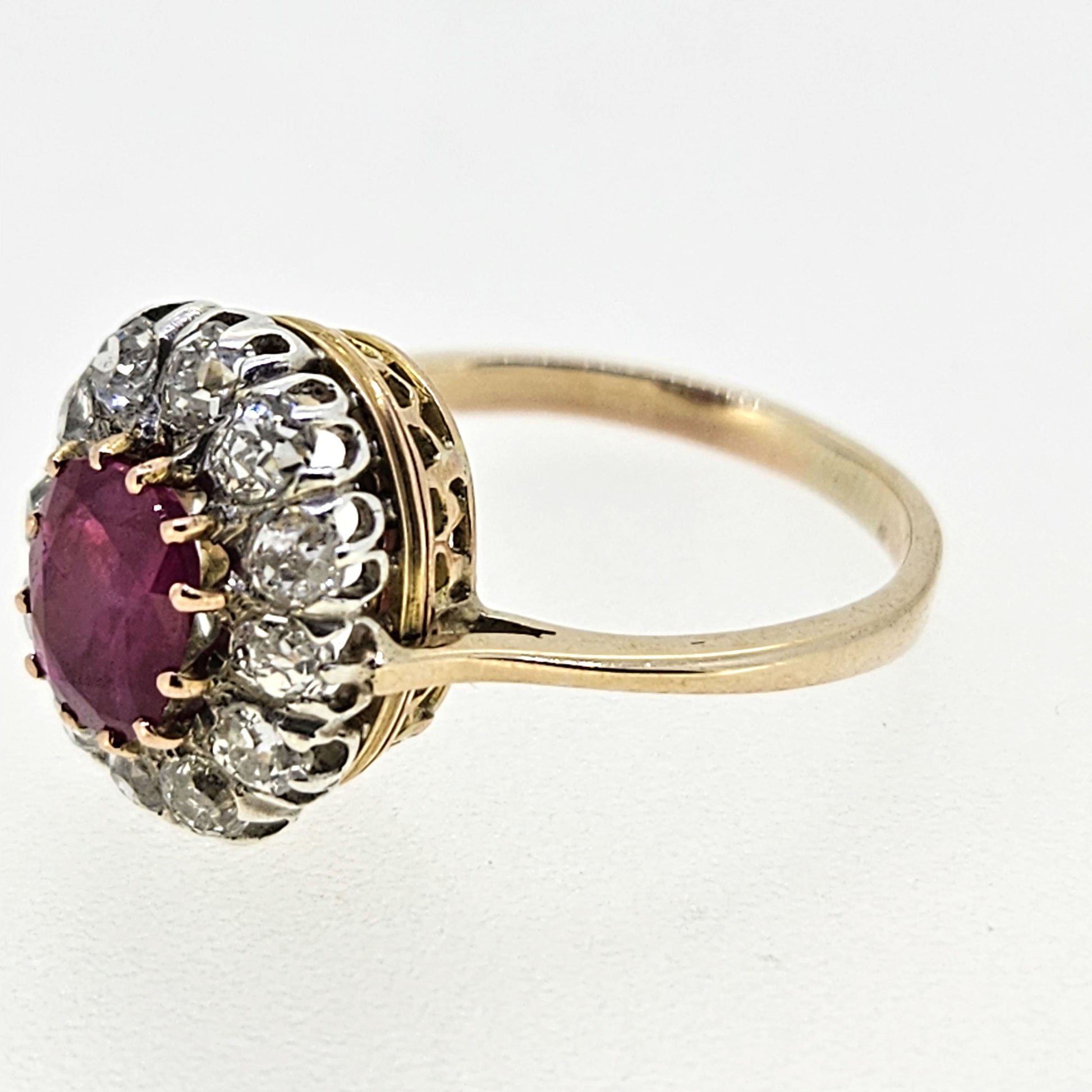 Natural Burma Ruby and diamond ring