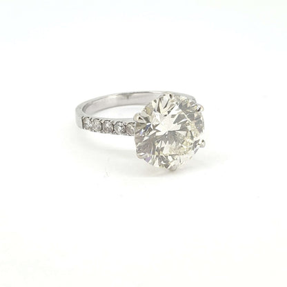 Fine Single Stone 5.51ct Diamond Solitaire Engagement Ring with Diamond Shoulders