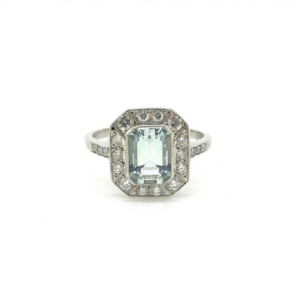 Modern 1.40ct Aquamarine and Diamond Tablet Ring