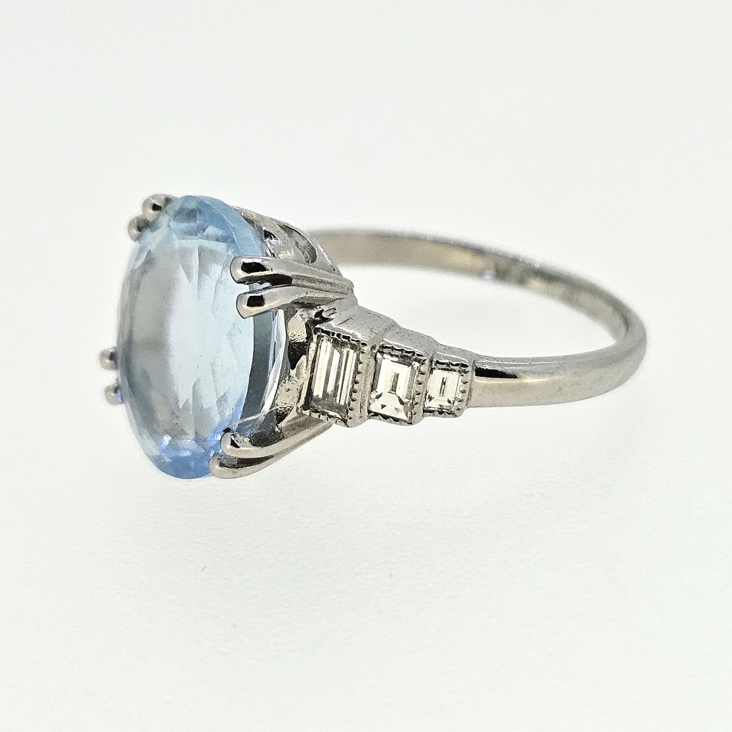Aquamarine and Diamond Ring Aq5.0 D.50 Platinum
