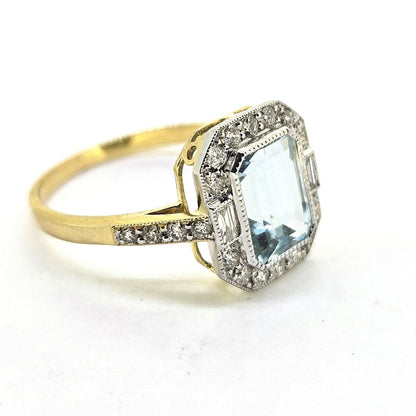 Modern 1.67ct Aquamarine and Diamond Cluster Dress Ring in Yellow Gold