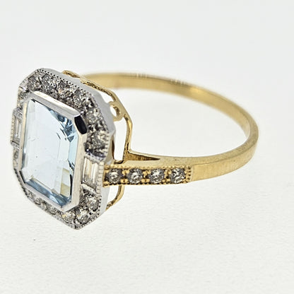 Aquamarine and Diamond Cluster Ring A1.26 D.37