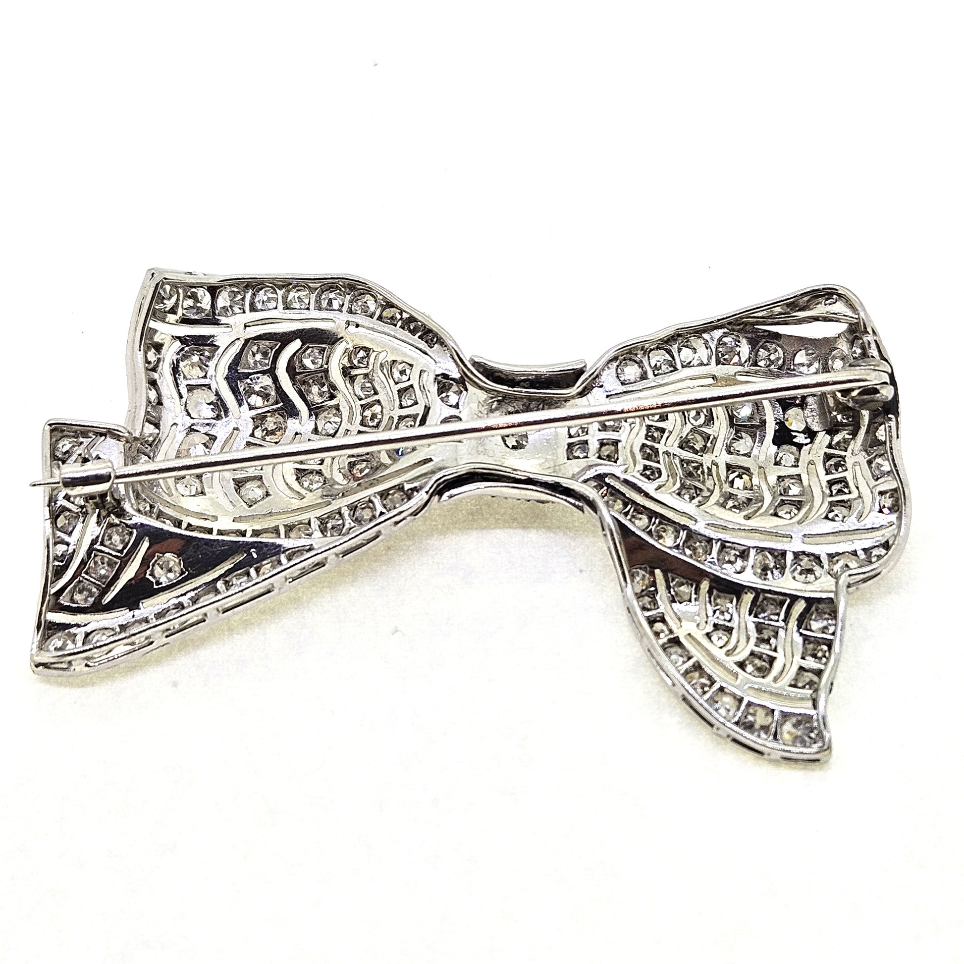 Art Deco 4ct Diamond Bow Brooch in Platinum