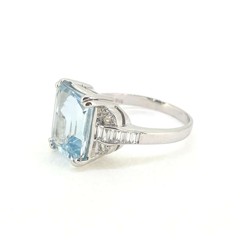 3.52ct Aquamarine and Diamond Dress Ring with baguette shoulders