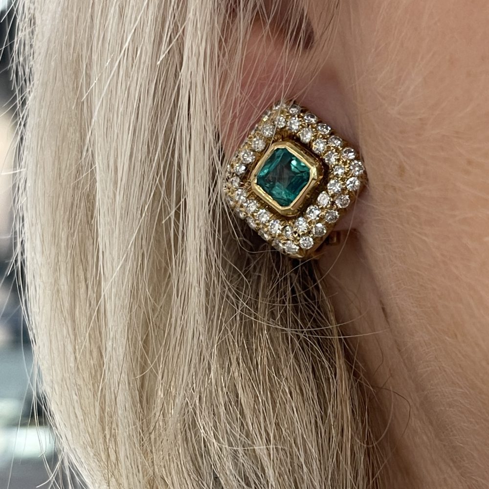 Certified 1.60ct Natural Colombian Emerald and Diamond Cluster Clip Earrings