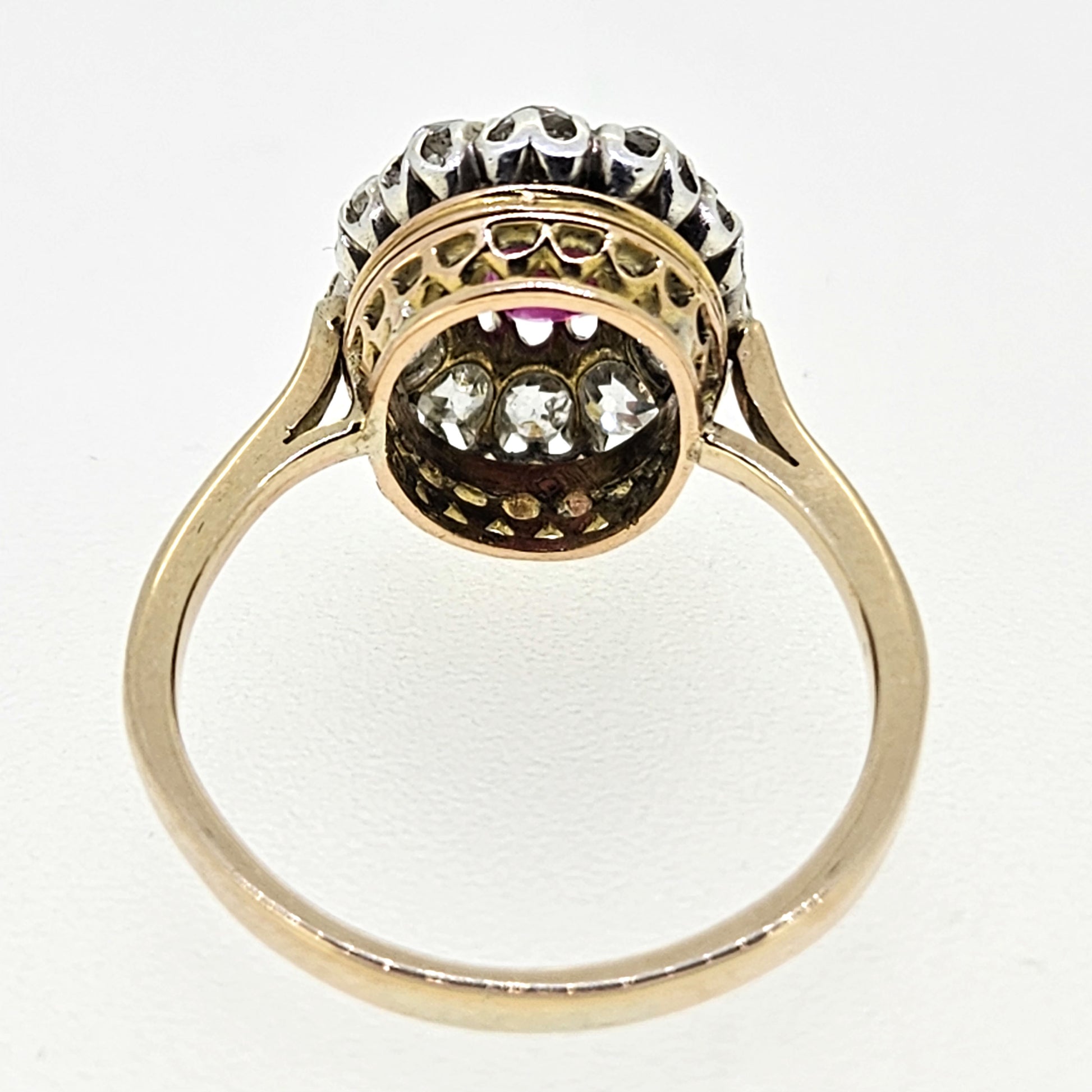 Natural Burma Ruby and diamond ring