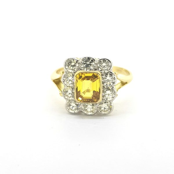 Vintage 1.20ct Yellow Sapphire and Diamond Cluster Ring in 18ct Yellow Gold, Circa 1970