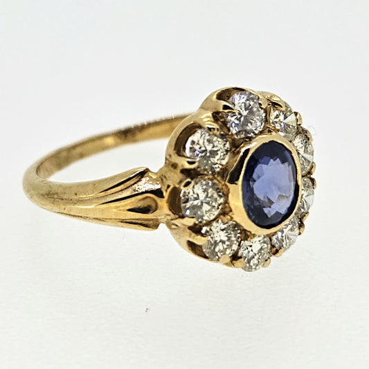 Antique Style Pre Owned 0.90ct Sapphire and Diamond Cluster Ring in 18ct Yellow Gold