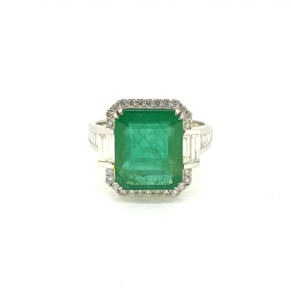 Large Emerald and Diamond Cluster Ring