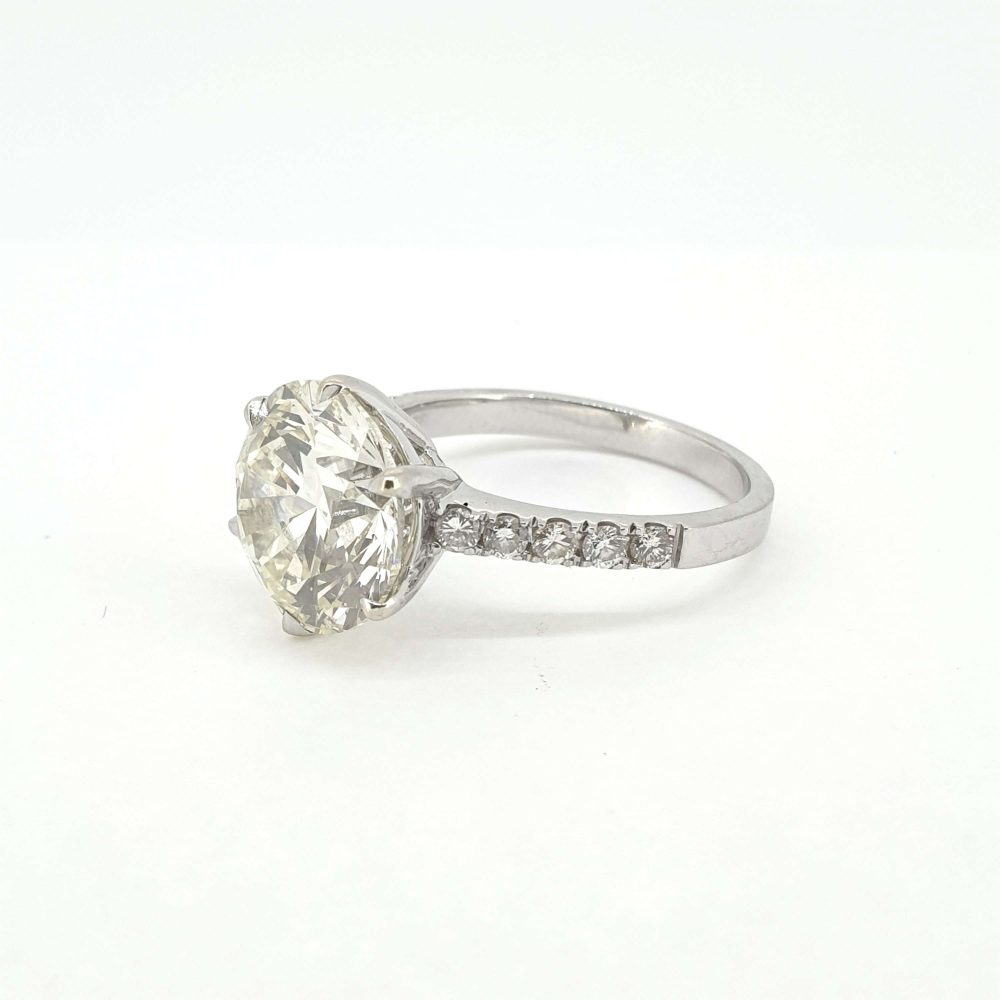 Fine Single Stone 5.51ct Diamond Solitaire Engagement Ring