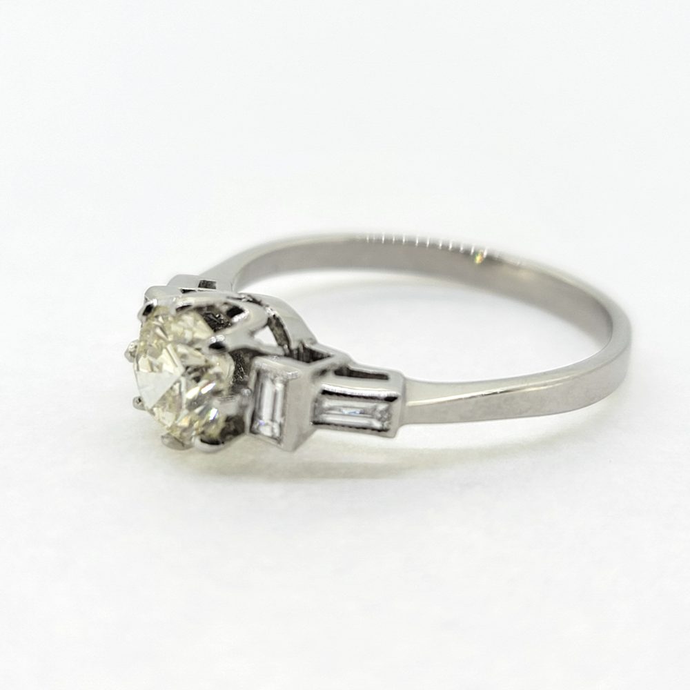 0.85ct Diamond Solitaire Engagement Ring with Baguette Shoulders in Platinum