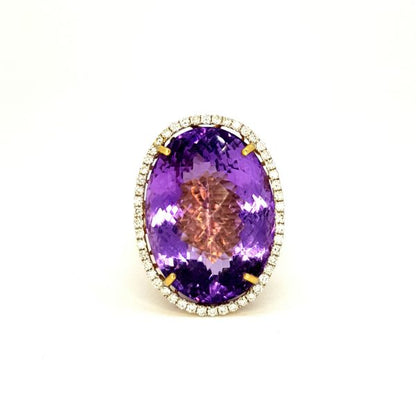 Amethyst and Diamond Oval Cluster Ring in 14ct Yellow Gold, 30.00 carats