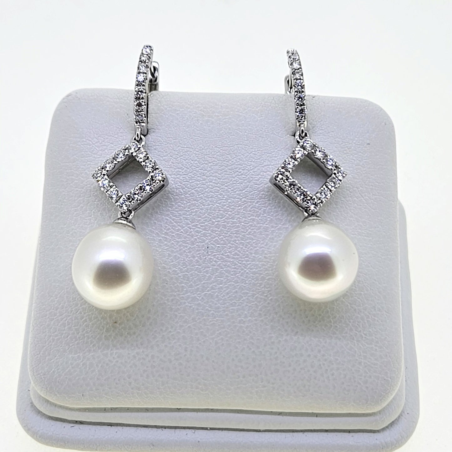 Contemporary Pair of Pearl and Diamond Drop Earrings