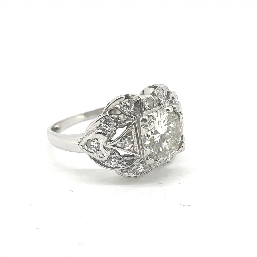 Decorative 1.25ct Diamond Dress Ring in Platinum