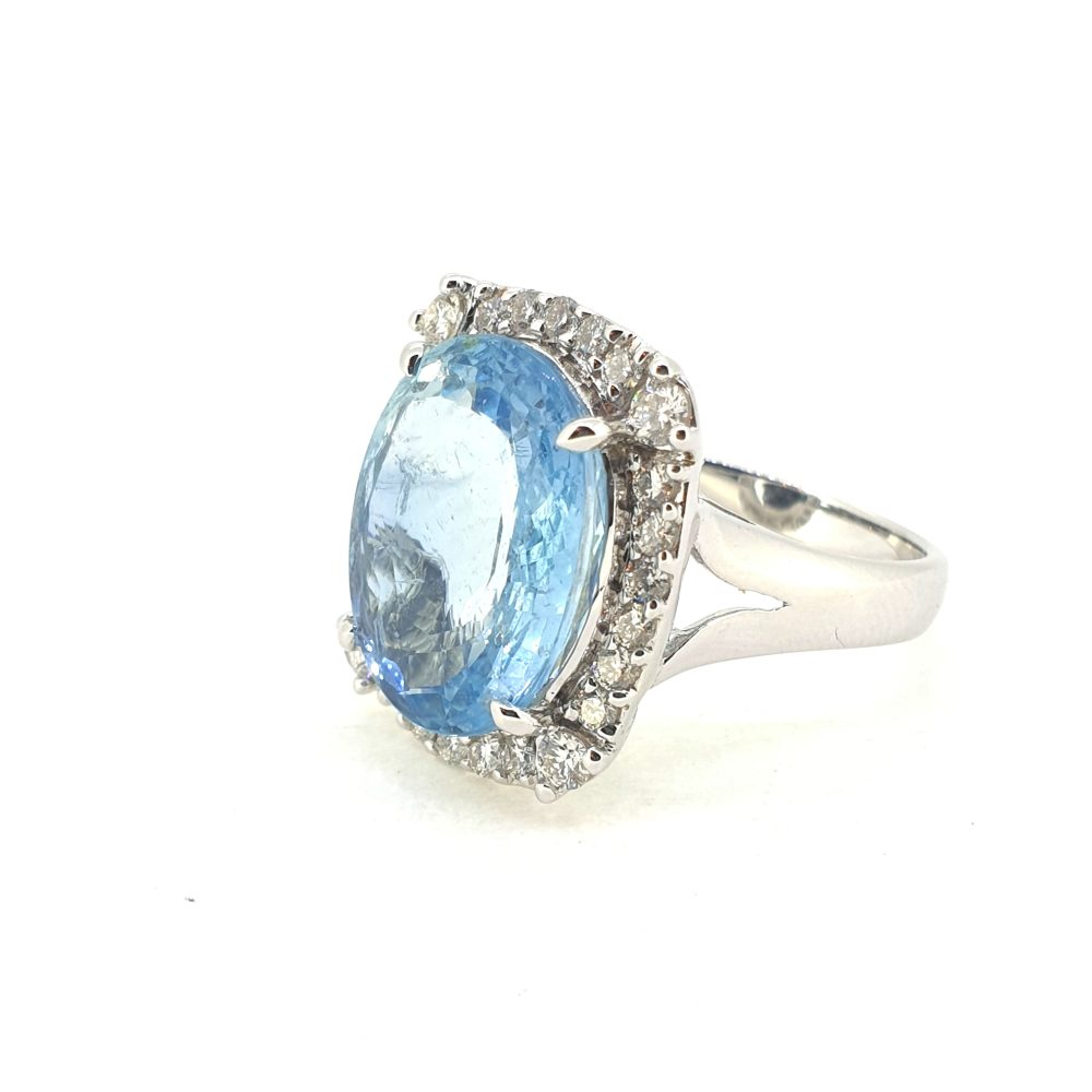7.67ct Oval Aquamarine and Diamond Cluster Dress Ring