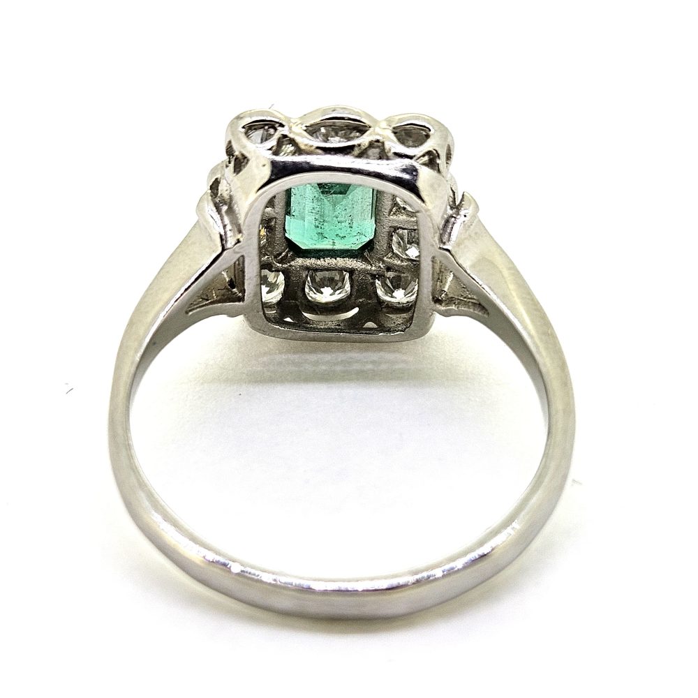 1ct Emerald and Diamond Floral Cluster Ring in Platinum