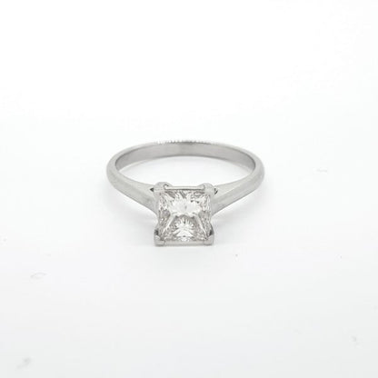 1.01ct Princess-cut diamond solitaire engagement ring in platinum