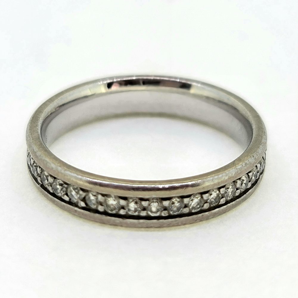 0.85ct Diamond Set 18ct White Gold Wedding Band Ring